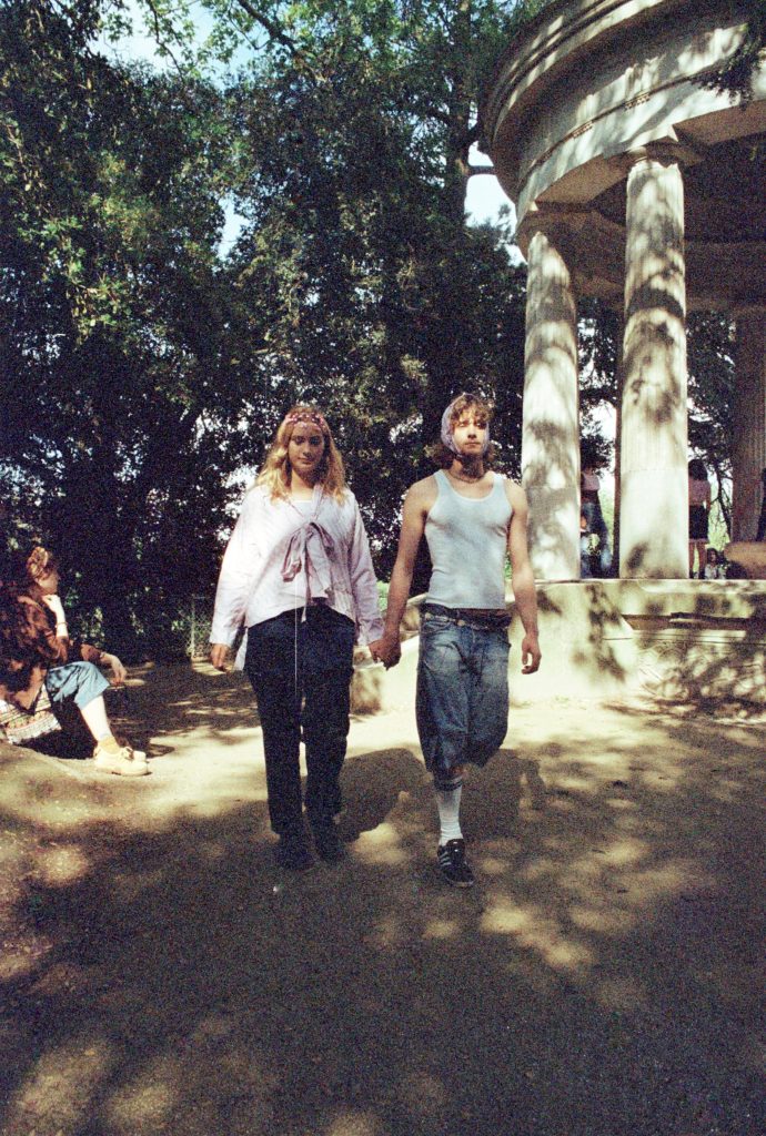 Photo Atlas Artistic Afternoon