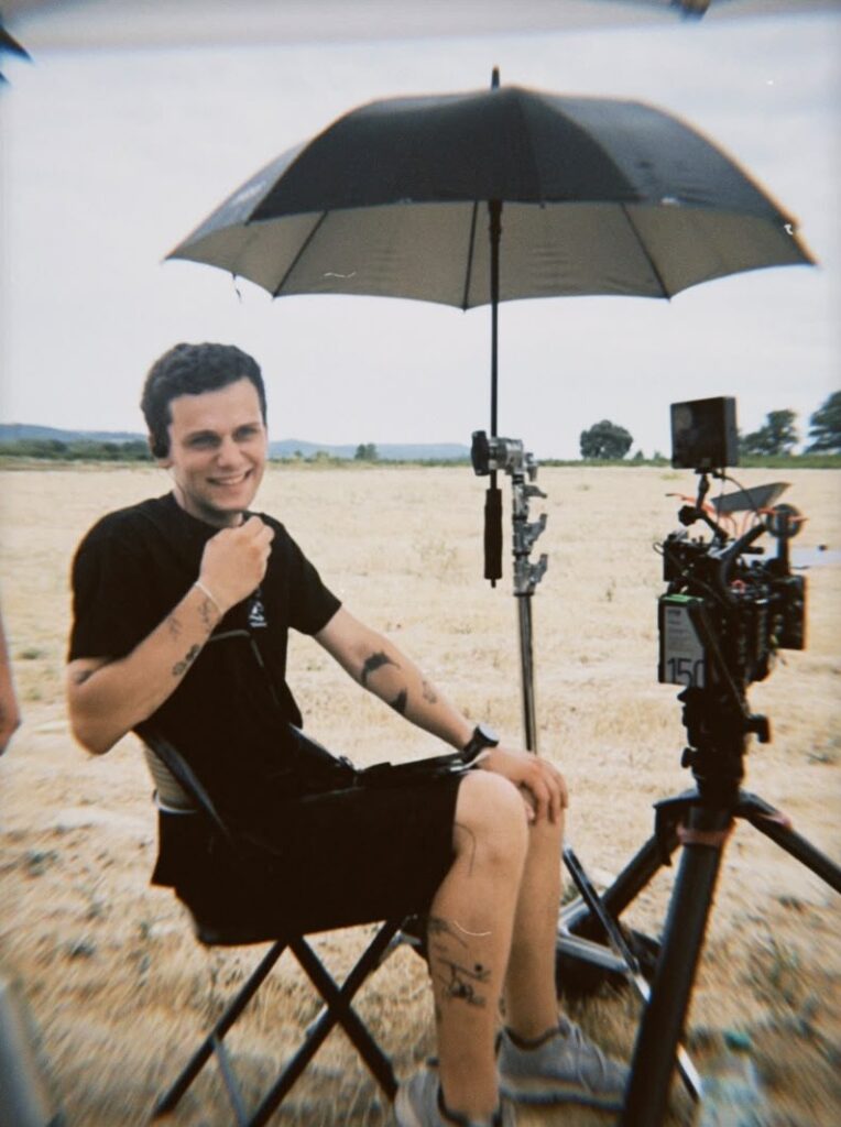 Raphaël Molina, cadreur, sur un tournage